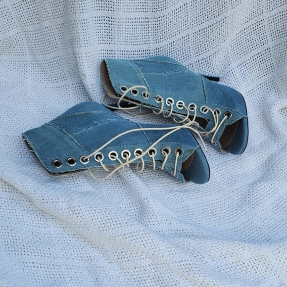 Barbara Bui Denim Stiletto Booties 39/9.5 - Picture 10 of 13